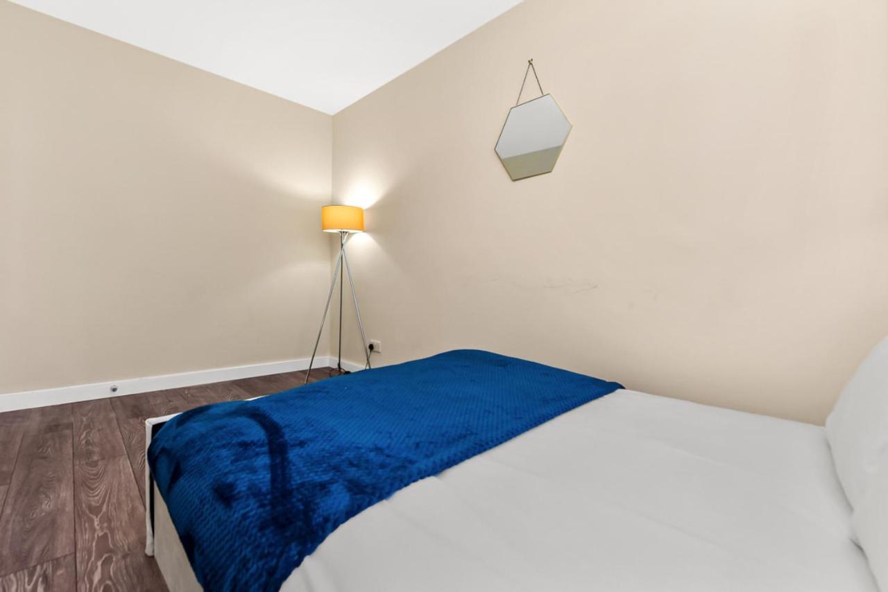 Family Friendly, Zone 2, 2 Beds, Overground ロンドン エクステリア 写真